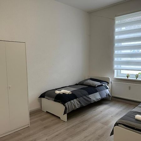 Ring 27 Grosse Ferienwohnung Im Herzen Von Gelsenkirchen Exterior foto