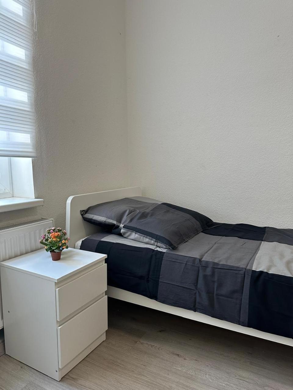 Ring 27 Grosse Ferienwohnung Im Herzen Von Gelsenkirchen Exterior foto